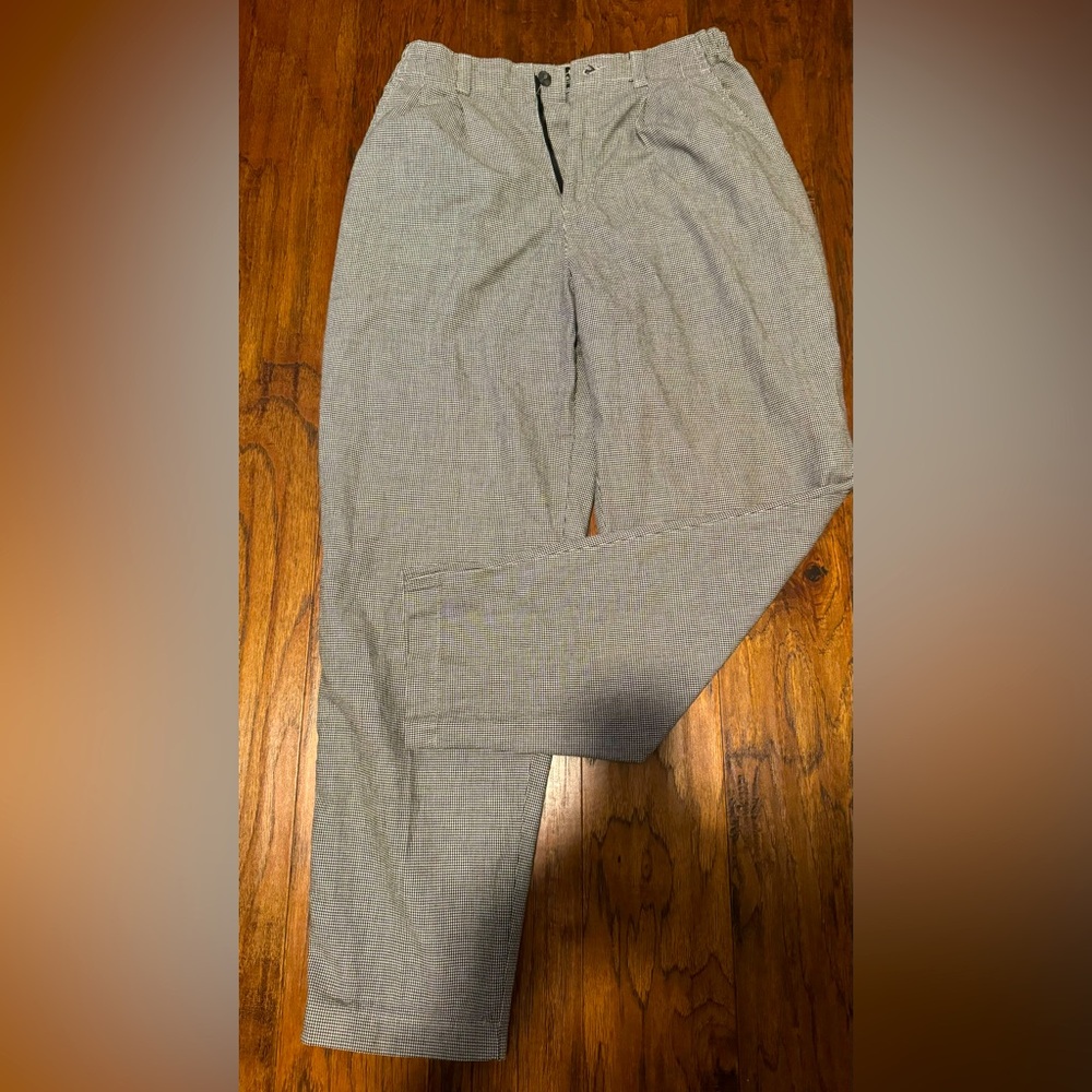 Lee casuals, wrinkle free.